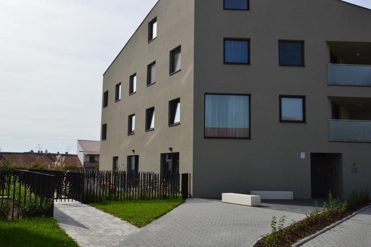 Palm Garden Apartment 1 Mikulov Ngoại thất bức ảnh
