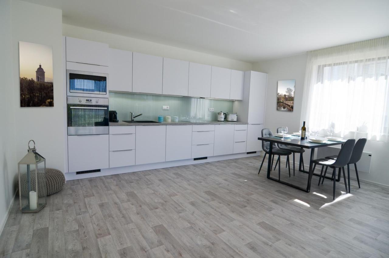 Palm Garden Apartment 1 Mikulov Ngoại thất bức ảnh